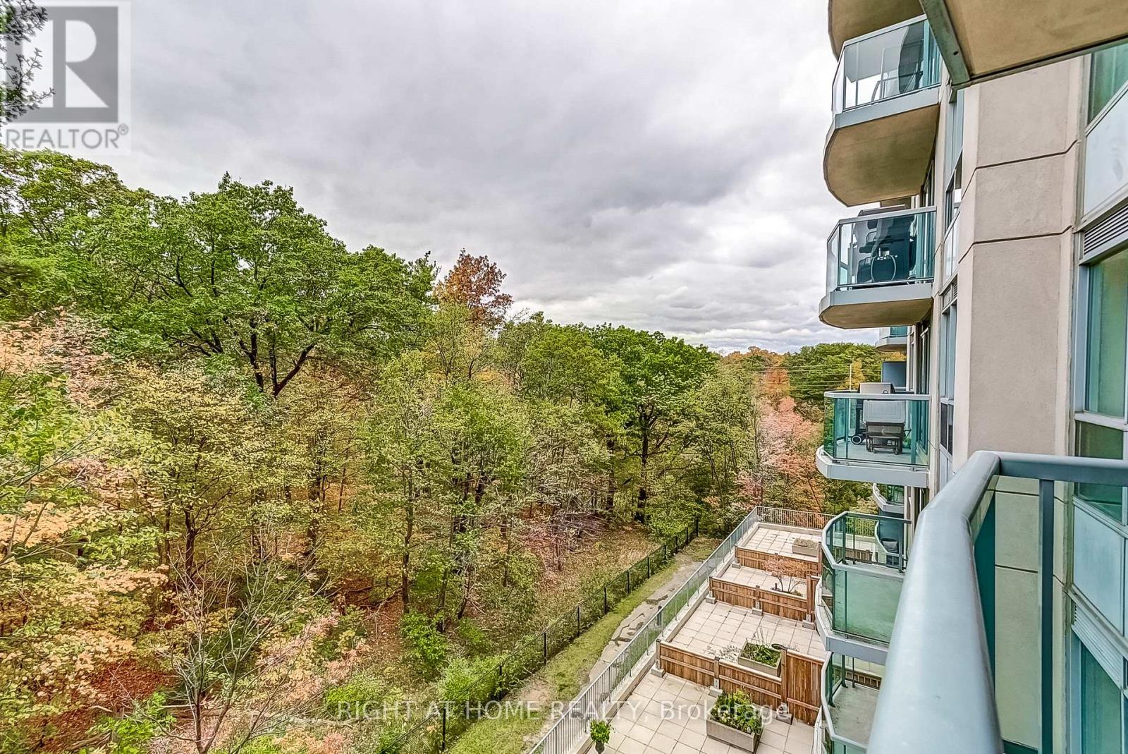 508 - 2565 Erin Centre Boulevard, Mississauga, Ontario  L5M 6Z8 - Photo 8 - W12647080