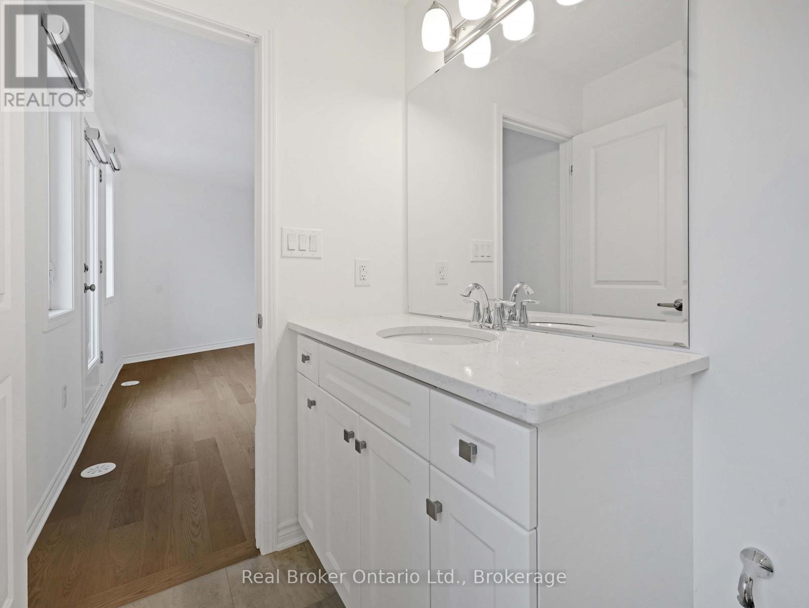 1397 William Halton Parkway, Oakville, Ontario  L6M 5N8 - Photo 21 - W12647110