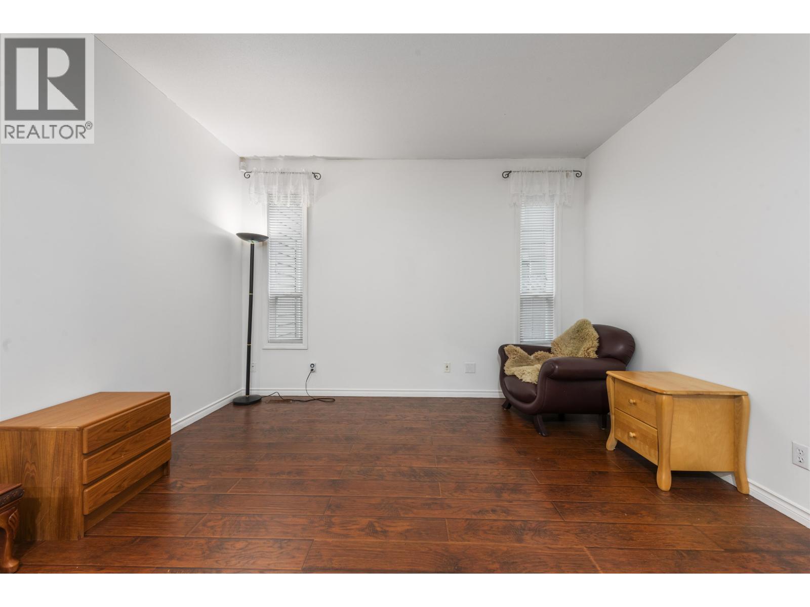 10231 Cambie Road, Richmond, British Columbia  V6X 4A4 - Photo 16 - R3074761