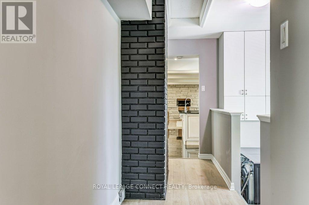 70 Dunstall Crescent, Toronto, Ontario  M1E 3M4 - Photo 14 - E12647120