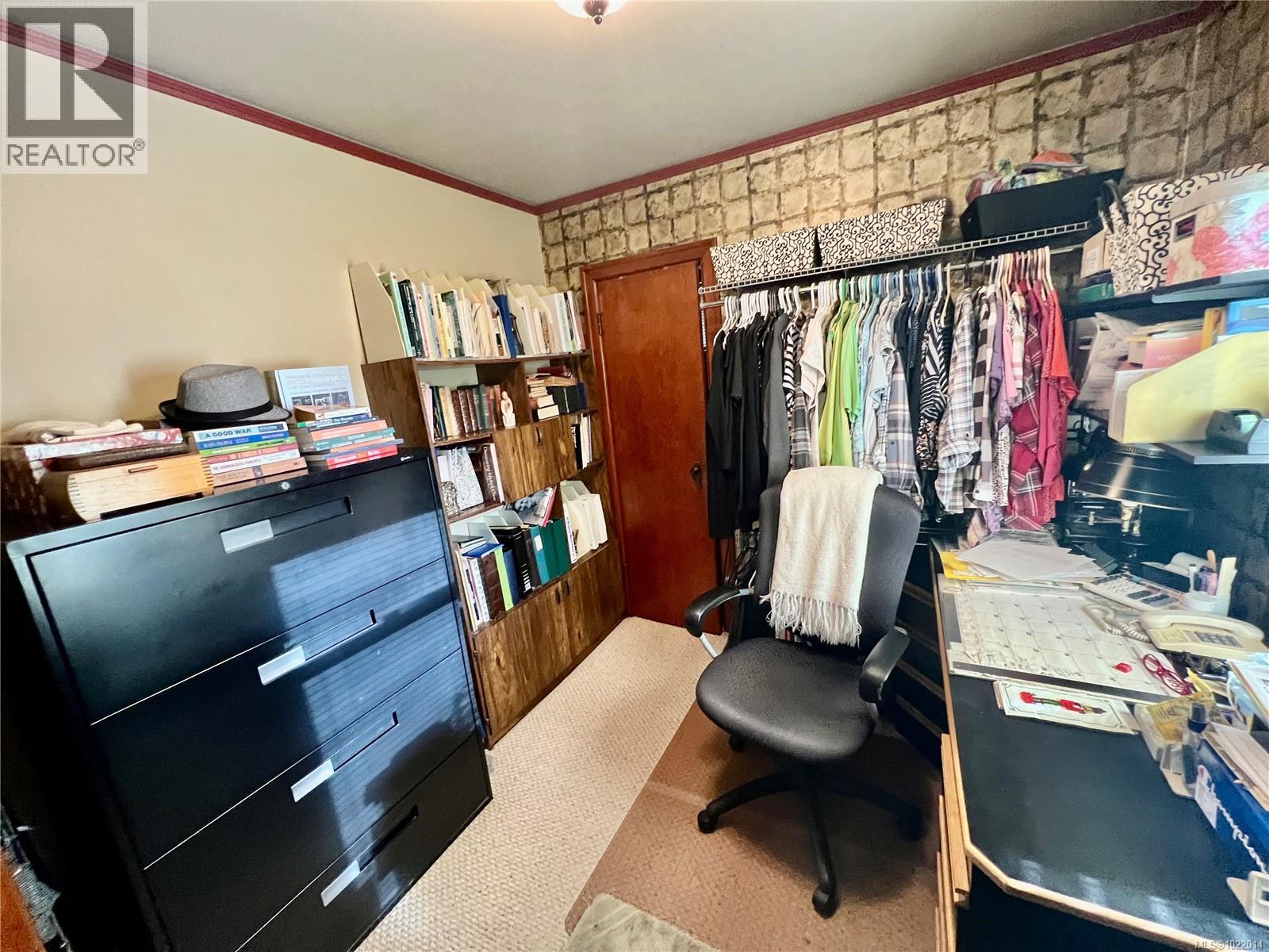 3681 Elliston Ave, Saanich, British Columbia  V8X 1R9 - Photo 18 - 1022014