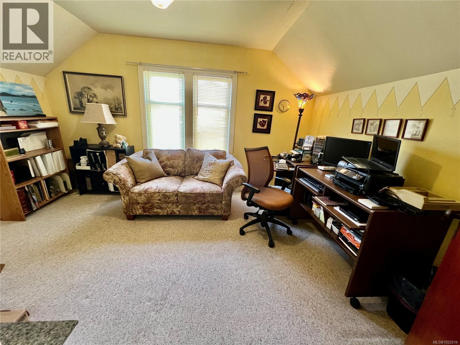 3681 Elliston Ave, Saanich, British Columbia  V8X 1R9 - Photo 22 - 1022014