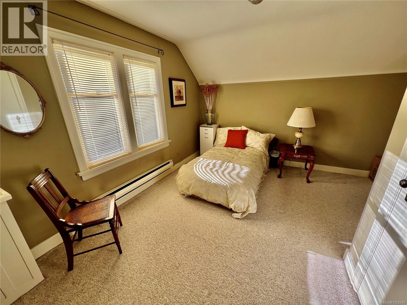 3681 Elliston Ave, Saanich, British Columbia  V8X 1R9 - Photo 26 - 1022014