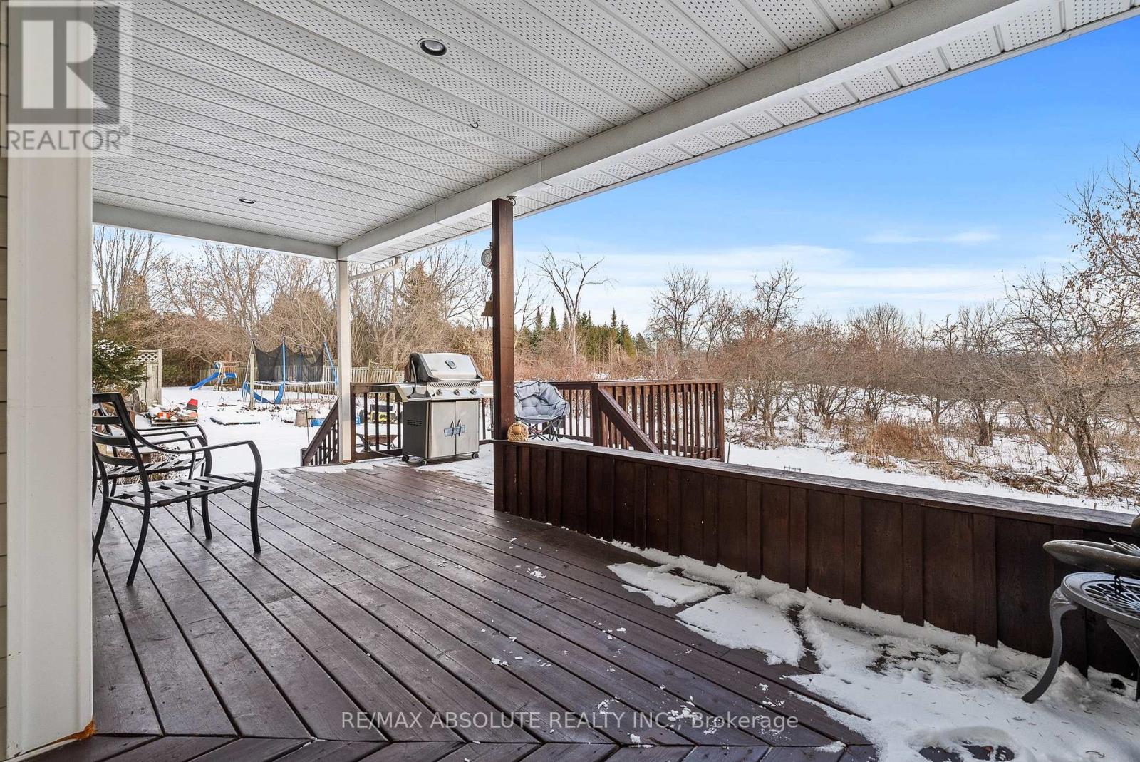 20306 Lochiel Street W, North Glengarry, Ontario  K0C 1A0 - Photo 44 - X12647124