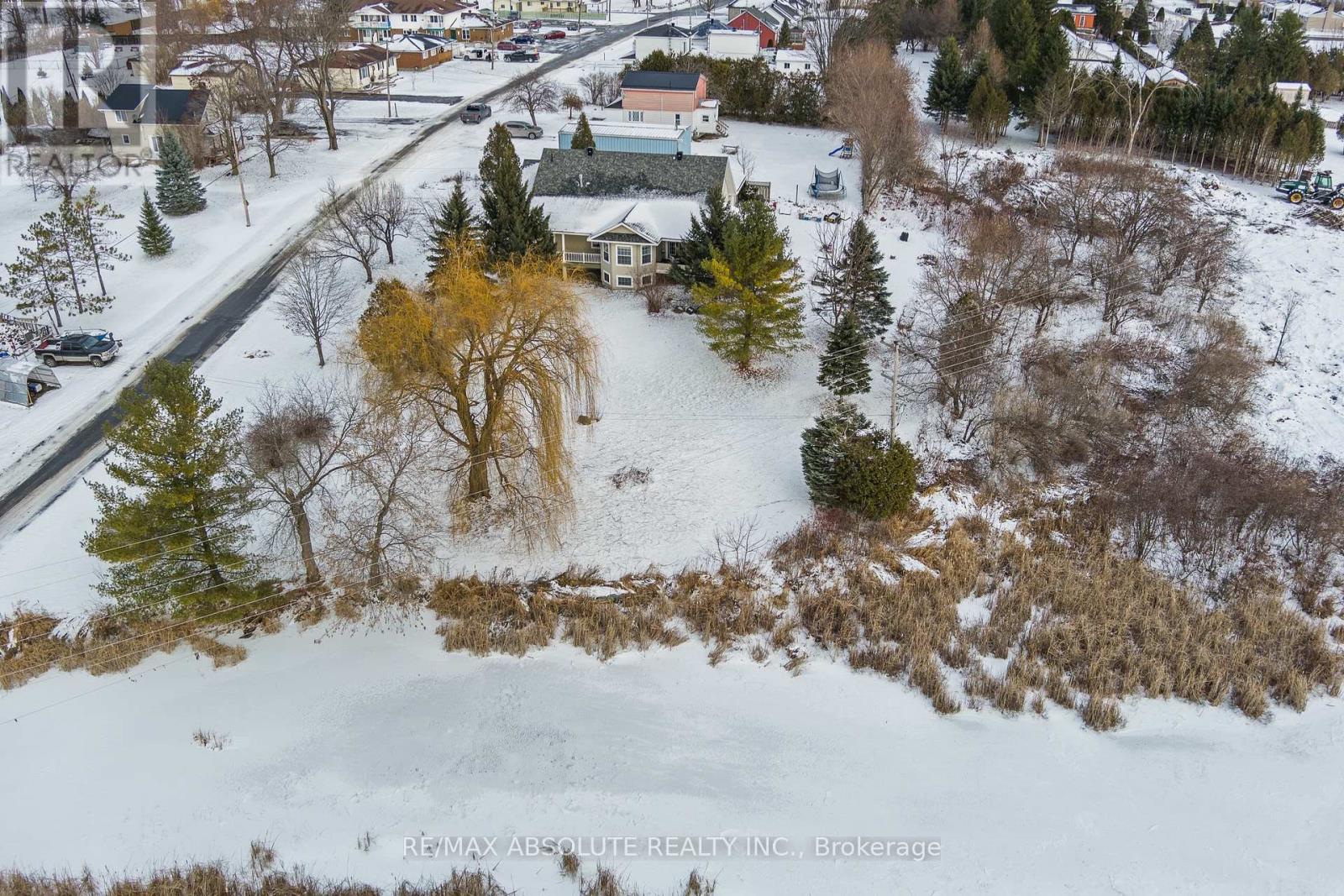 20306 Lochiel Street W, North Glengarry, Ontario  K0C 1A0 - Photo 48 - X12647124