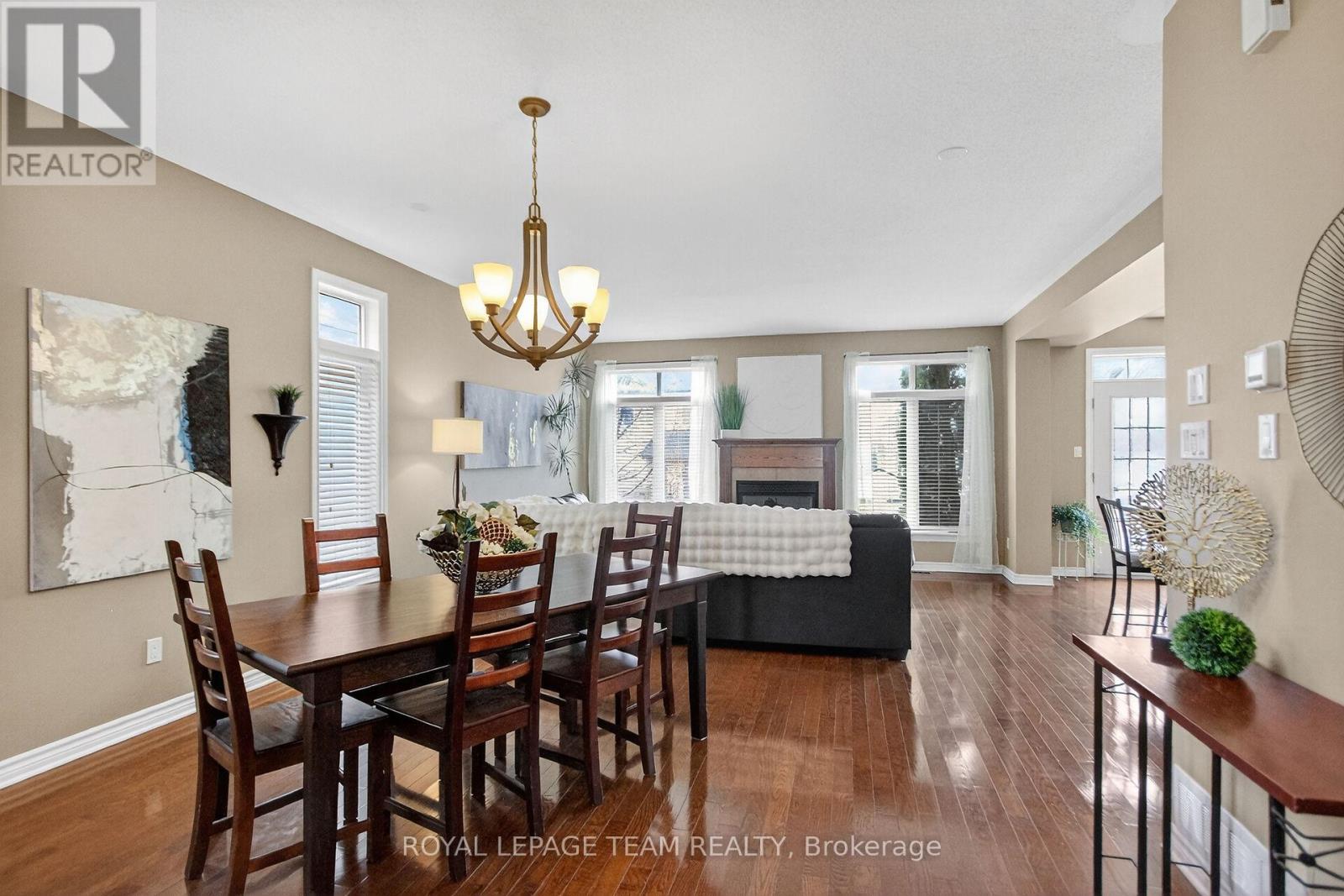 104 Versilia Drive, Ottawa, Ontario  K2G 7E4 - Photo 11 - X12647174