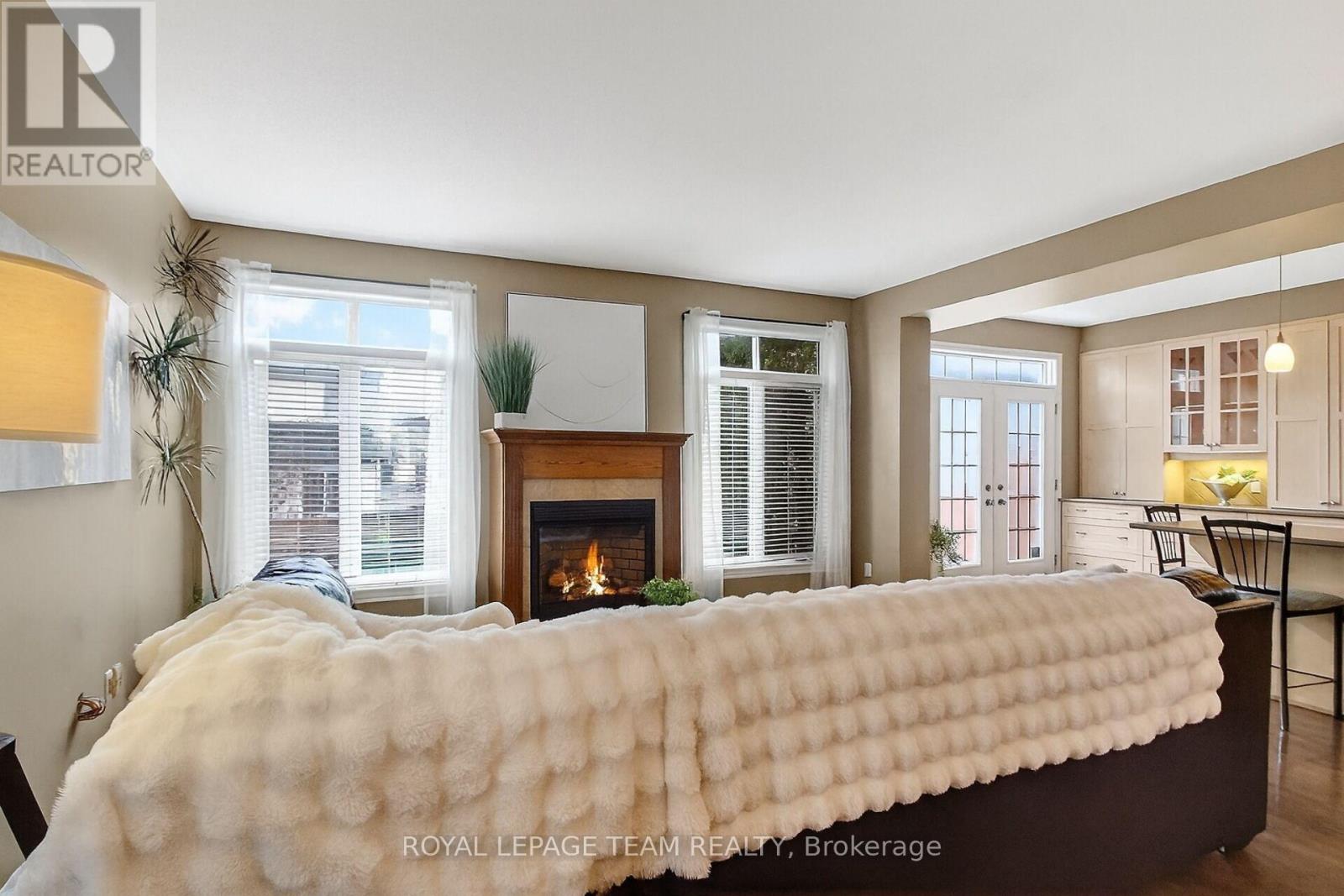 104 Versilia Drive, Ottawa, Ontario  K2G 7E4 - Photo 13 - X12647174