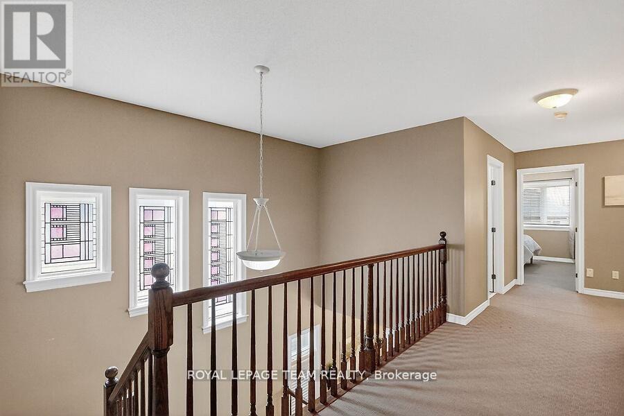 104 Versilia Drive, Ottawa, Ontario  K2G 7E4 - Photo 33 - X12647174