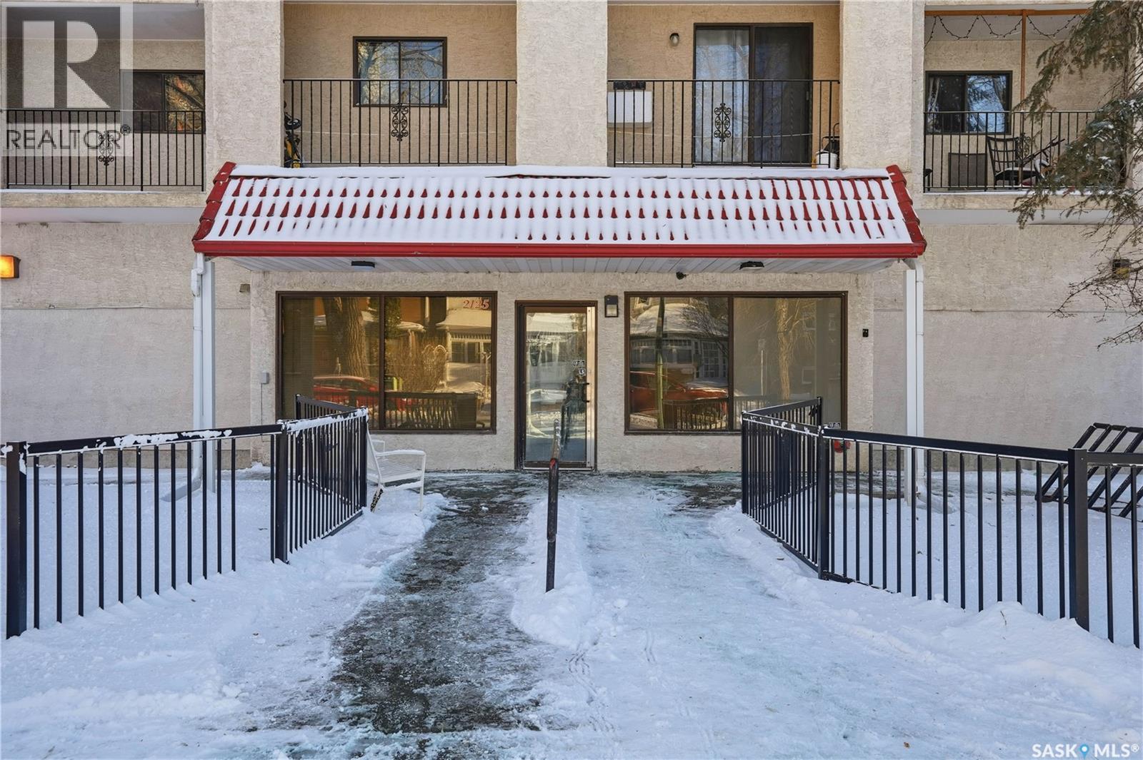 102 2125 Osler Street, Regina, Saskatchewan  S4P 4G9 - Photo 3 - SK025857