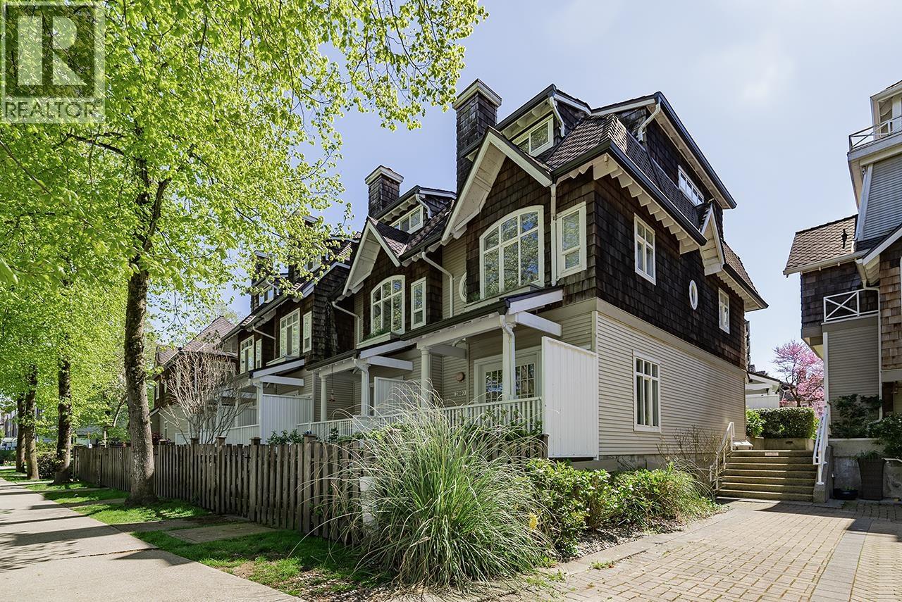 2880 E Kent Avenue South, Vancouver, British Columbia  V5S 4T4 - Photo 2 - R3074743