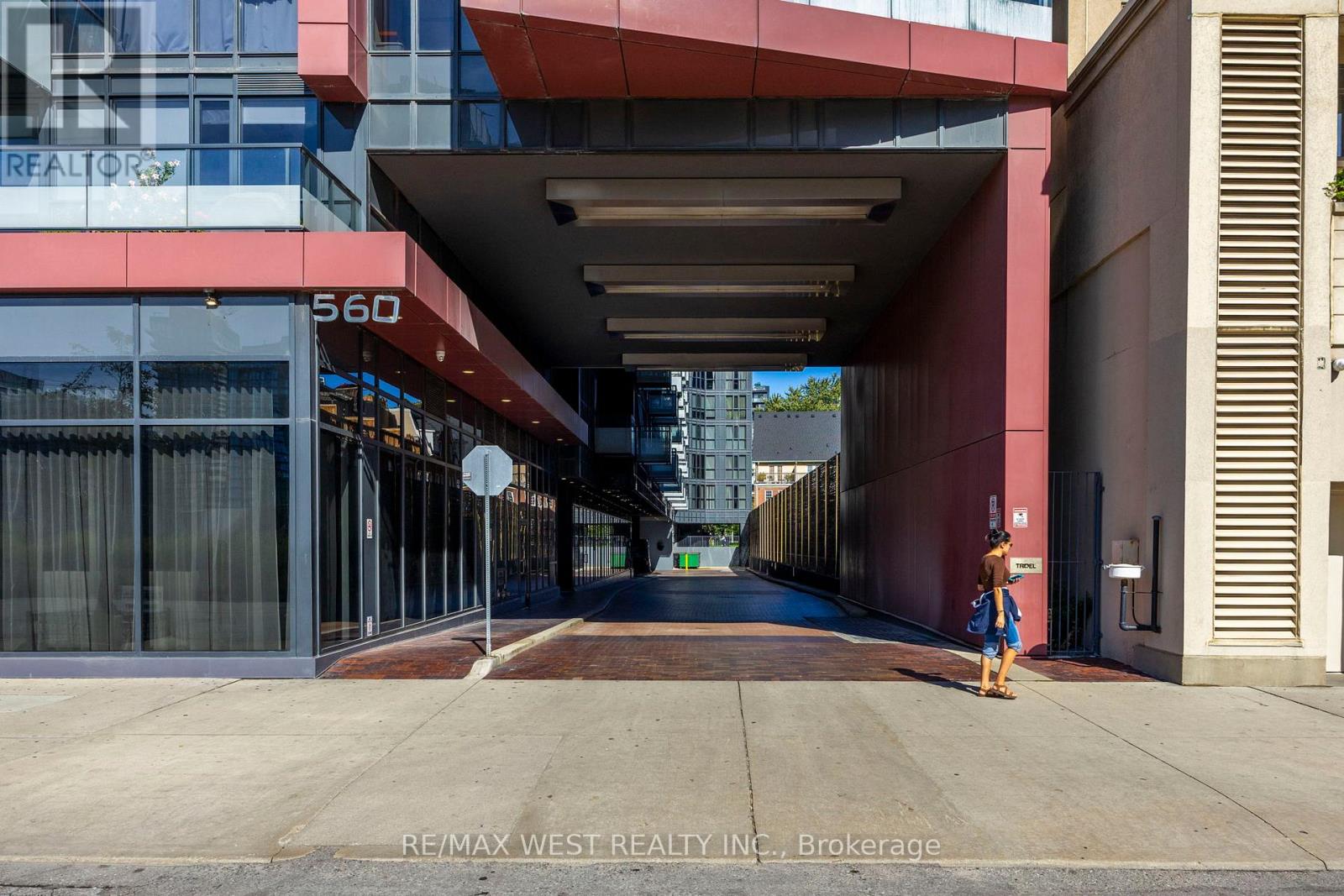 521 - 560 FRONT STREET W, Toronto, Ontario