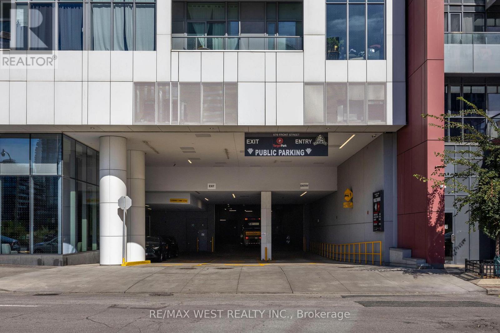 521 - 560 Front Street W, Toronto, Ontario  M5V 1C1 - Photo 3 - C12647122