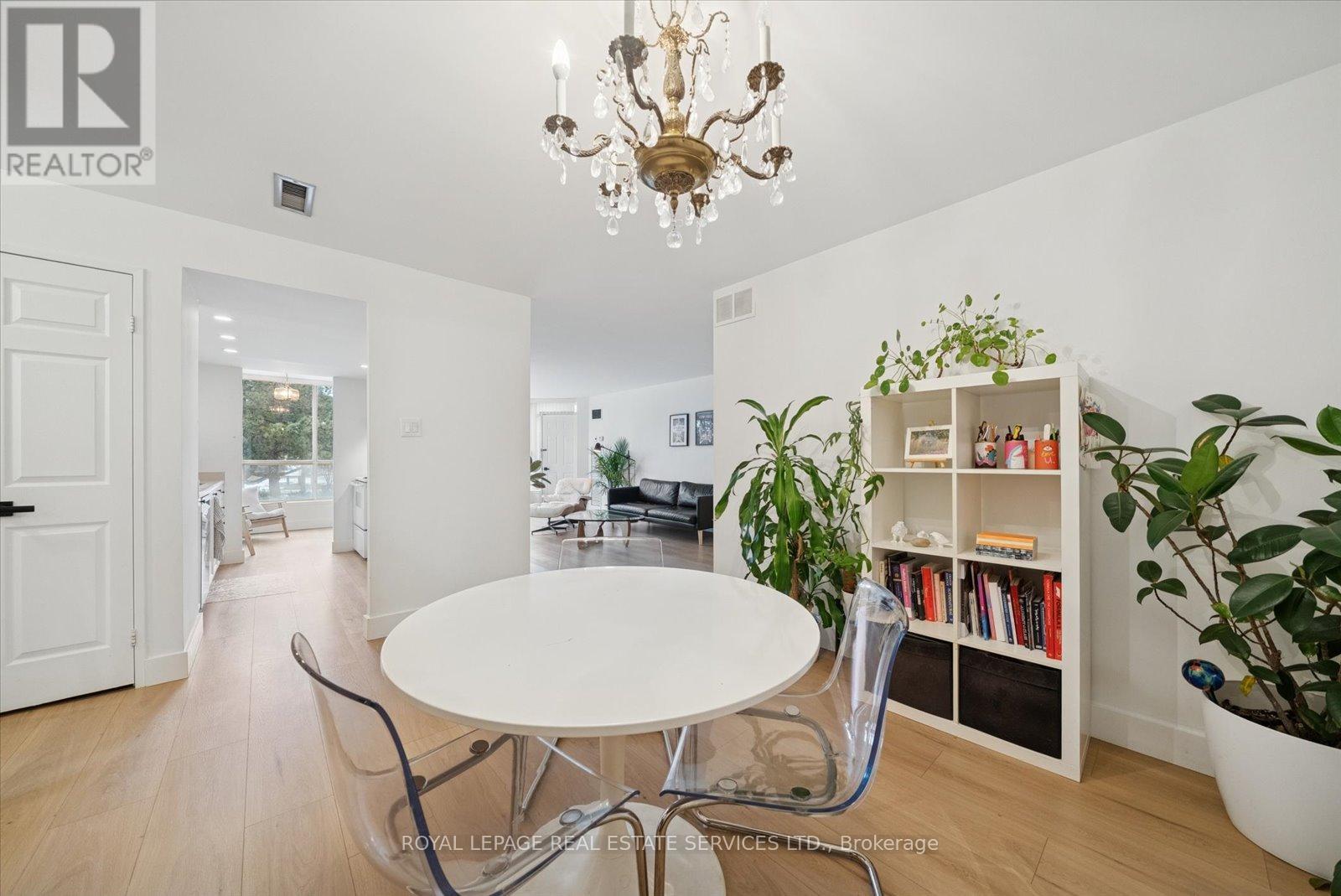 106 - 14924 Yonge Street, Aurora, Ontario  L4G 6H7 - Photo 13 - N12647142