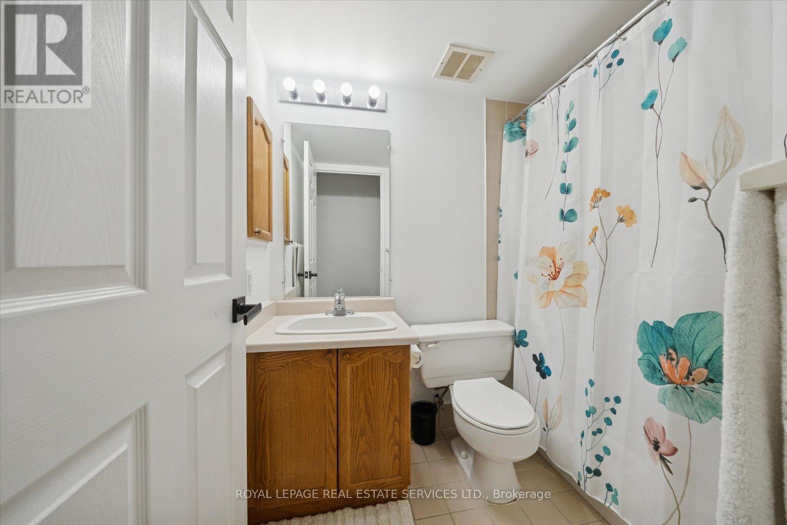 106 - 14924 Yonge Street, Aurora, Ontario  L4G 6H7 - Photo 22 - N12647142