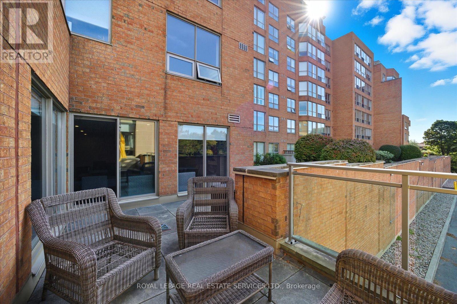 106 - 14924 Yonge Street, Aurora, Ontario  L4G 6H7 - Photo 28 - N12647142