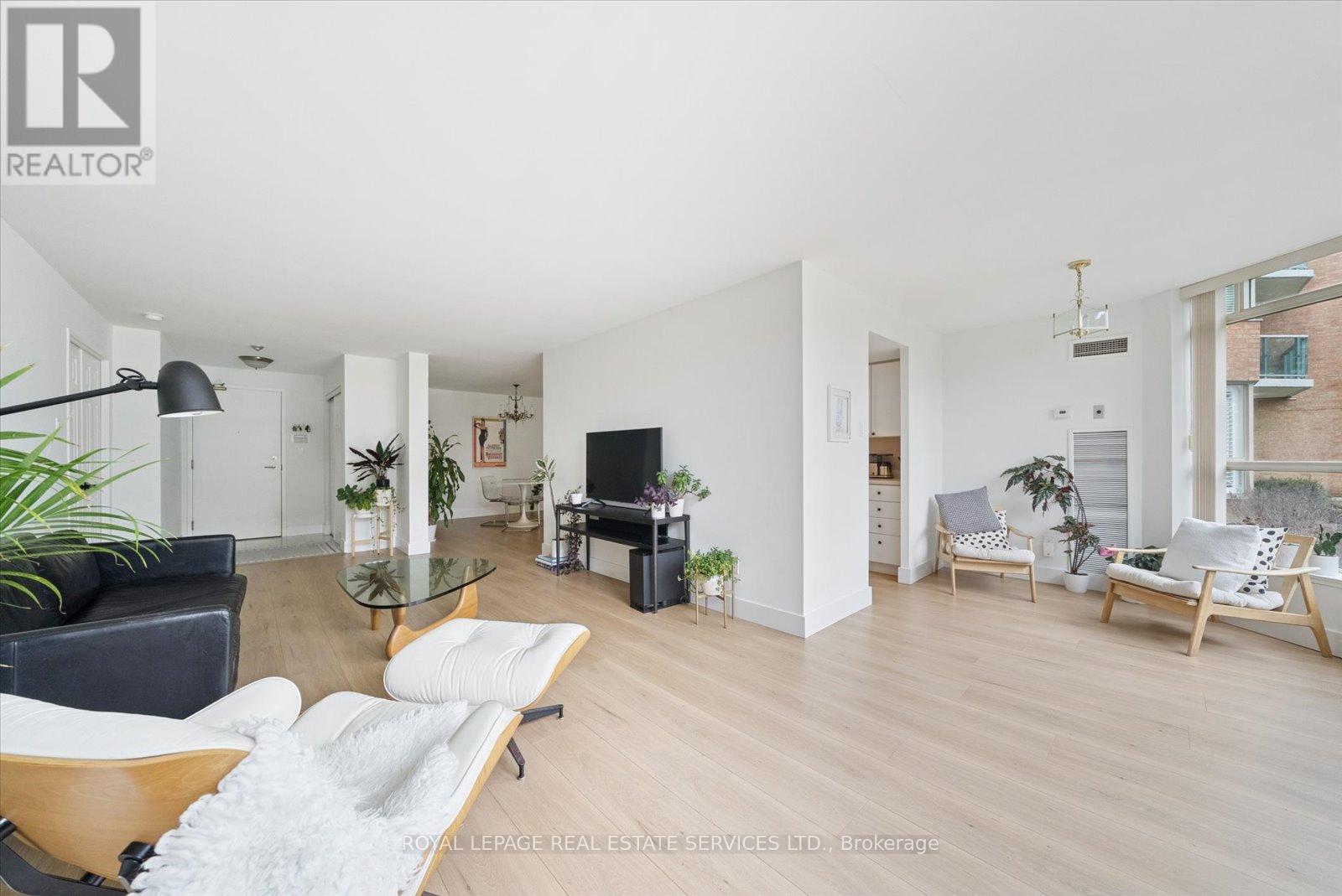 106 - 14924 Yonge Street, Aurora, Ontario  L4G 6H7 - Photo 7 - N12647142