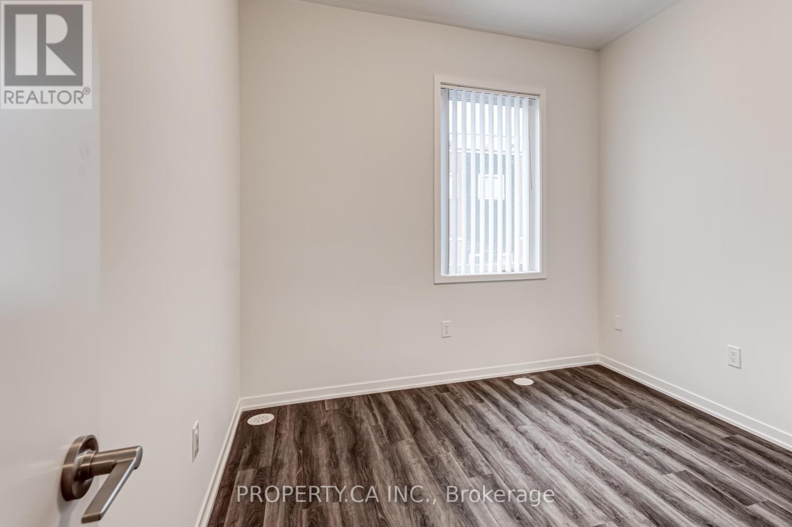 Th377 - 80 Honeycrisp Crescent, Vaughan, Ontario  L4K 5Z8 - Photo 17 - N12647176