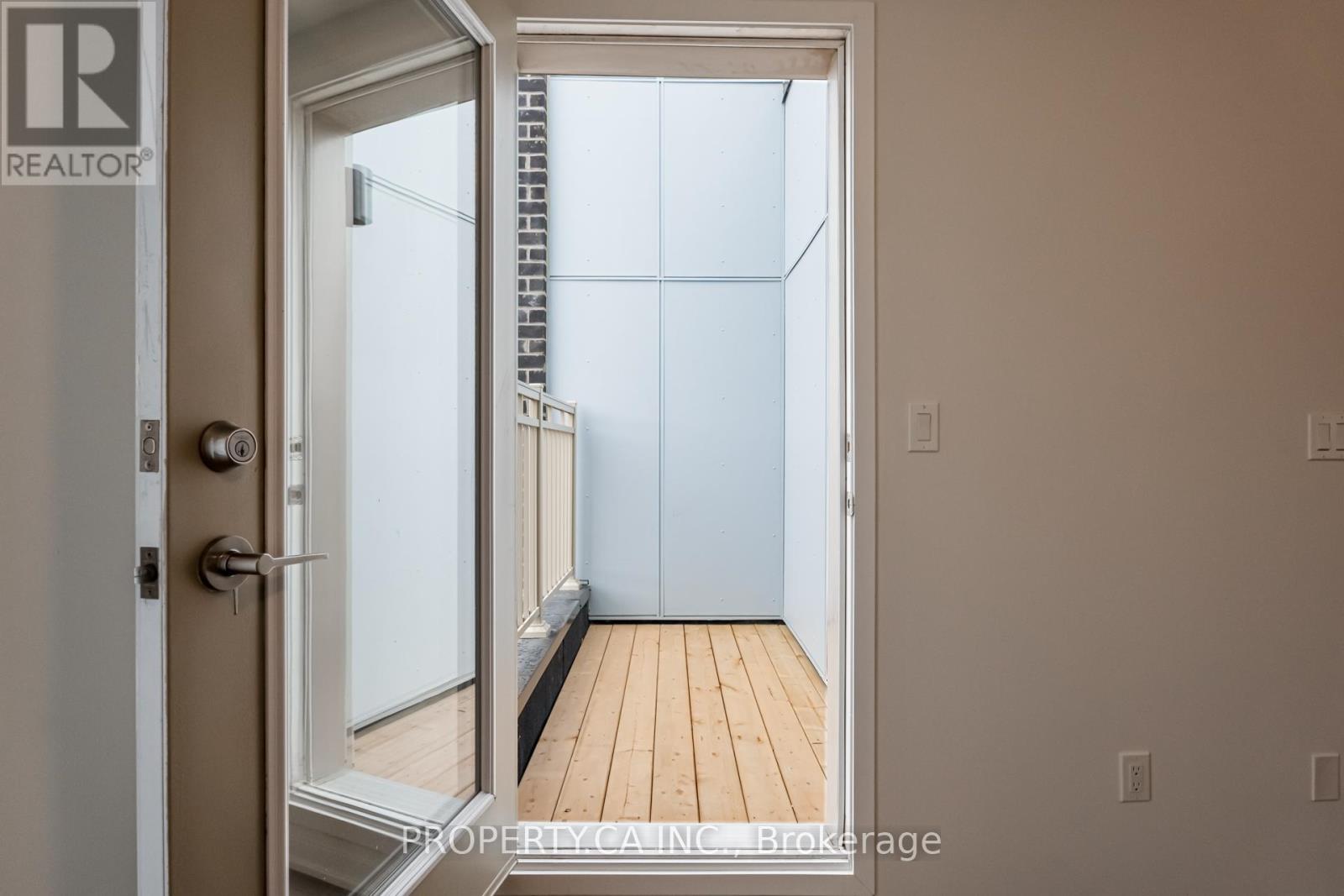 Th377 - 80 Honeycrisp Crescent, Vaughan, Ontario  L4K 5Z8 - Photo 30 - N12647176