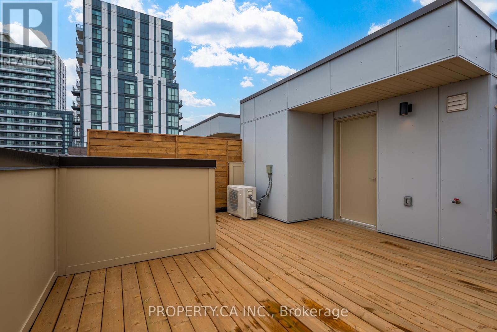 Th377 - 80 Honeycrisp Crescent, Vaughan, Ontario  L4K 5Z8 - Photo 34 - N12647176