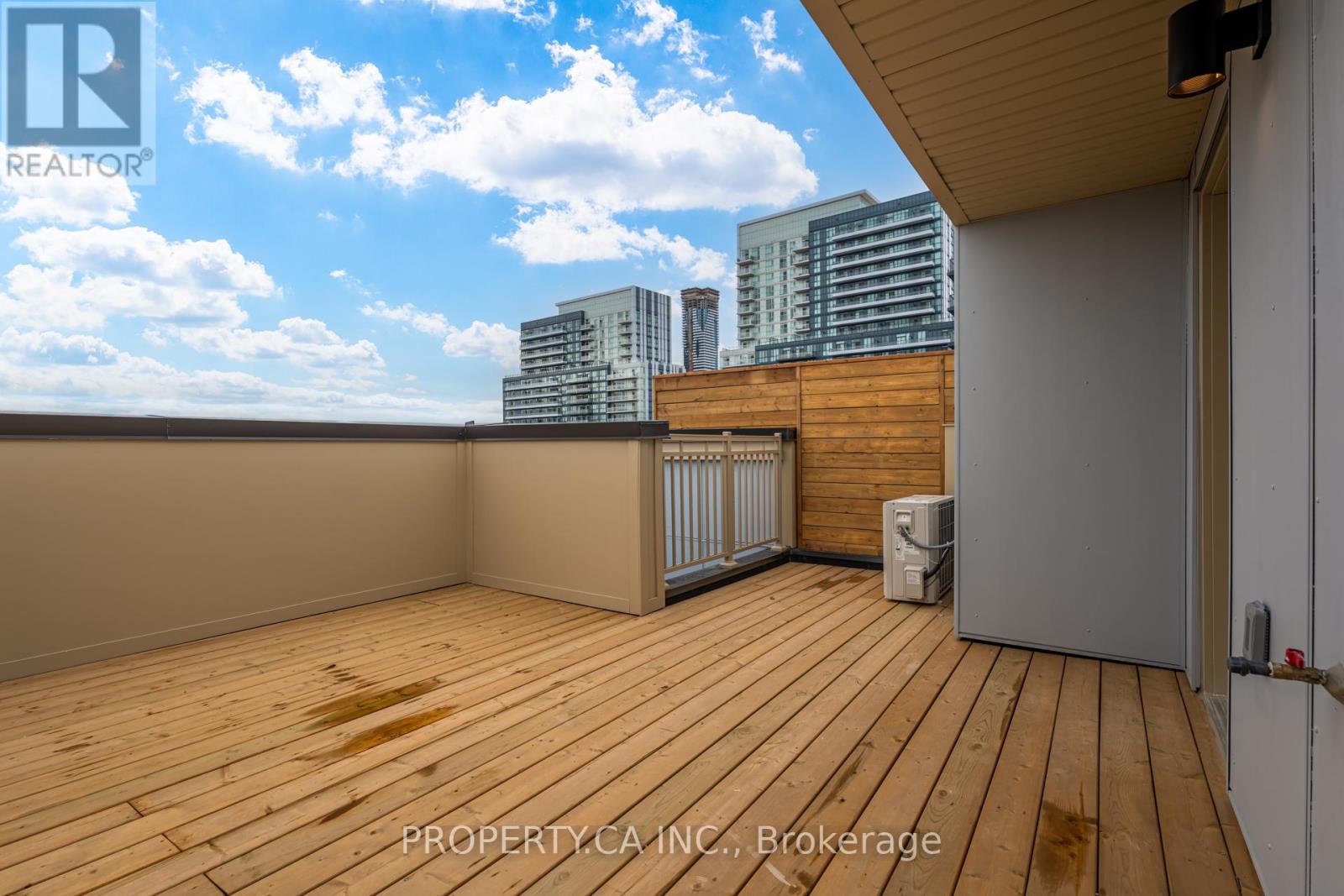 Th377 - 80 Honeycrisp Crescent, Vaughan, Ontario  L4K 5Z8 - Photo 35 - N12647176