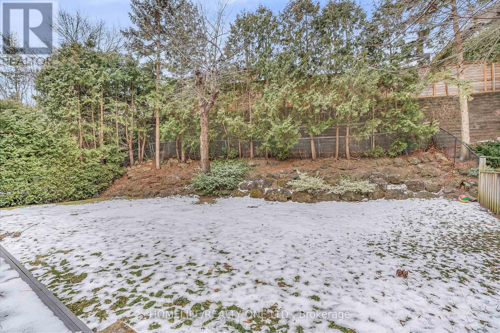 31 Bearwood Drive, Toronto, Ontario  M9A 4G5 - Photo 48 - W12647148