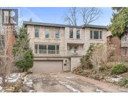 31 BEARWOOD DRIVE, Toronto, Ontario