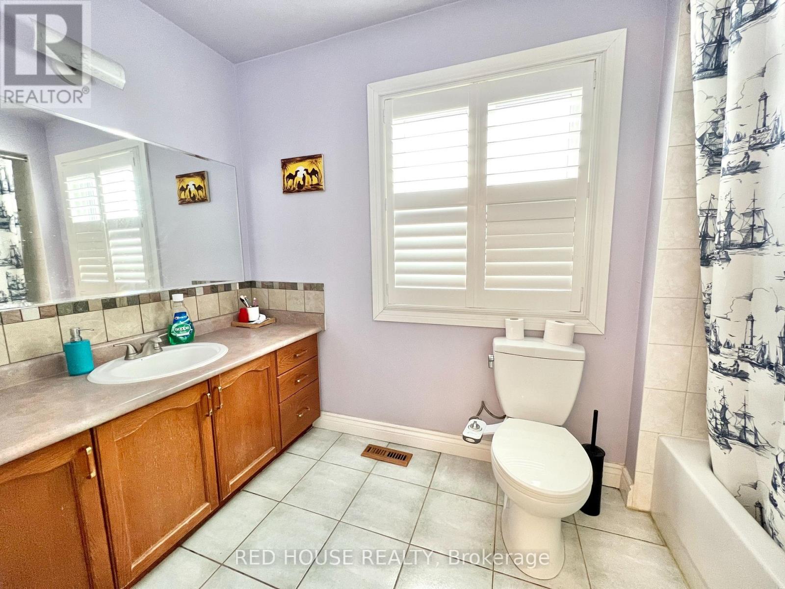 2 Palmolive Street, Brampton, Ontario  L6R 1P4 - Photo 16 - W12647164