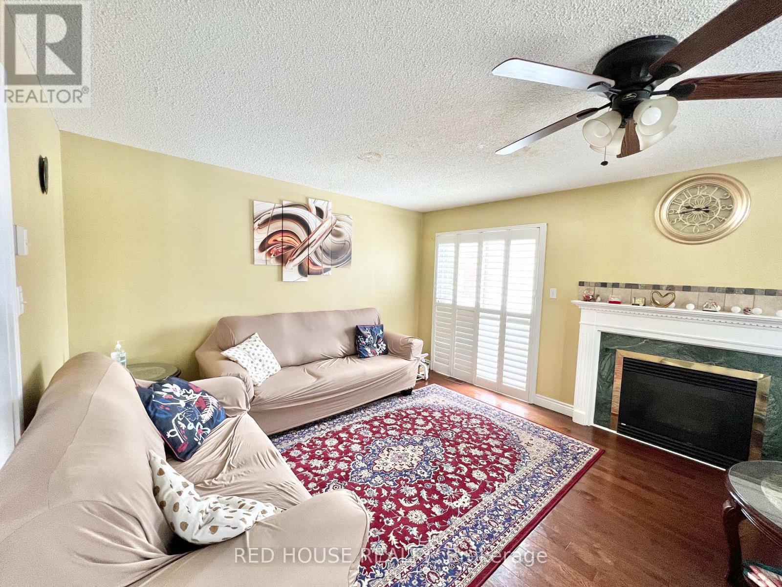 2 Palmolive Street, Brampton, Ontario  L6R 1P4 - Photo 9 - W12647164