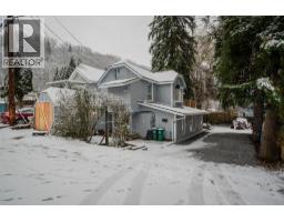 621 Turner Street, warfield, British Columbia