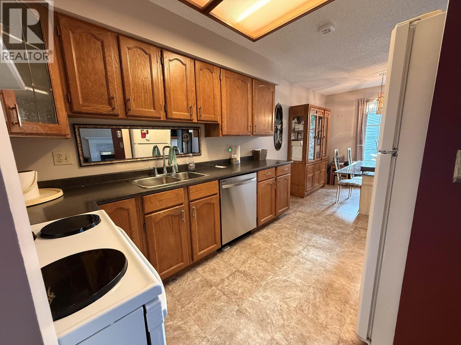 214 11510 225 Street, Maple Ridge, British Columbia  V2X 9Y3 - Photo 8 - R3074727