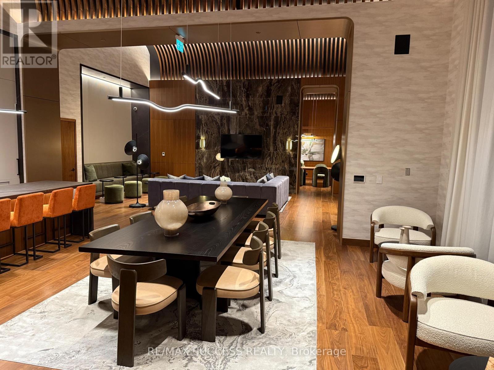 1205 - 3240 William Coltson Ave Avenue, Oakville, Ontario  L6H 8C8 - Photo 5 - W12631544