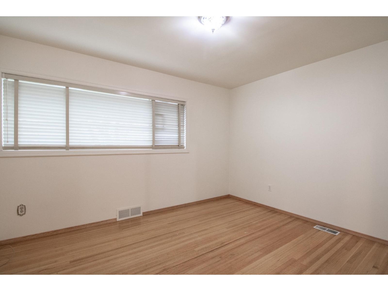 33569 5th Avenue, Mission, British Columbia  V2V 1W7 - Photo 15 - R3074783