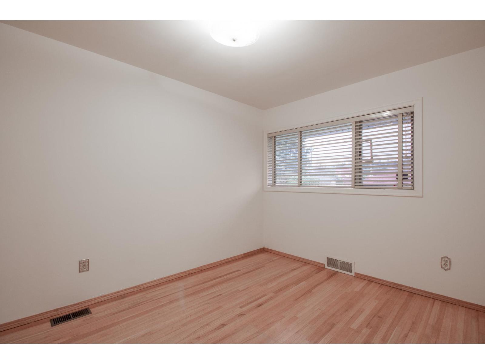 33569 5th Avenue, Mission, British Columbia  V2V 1W7 - Photo 17 - R3074783