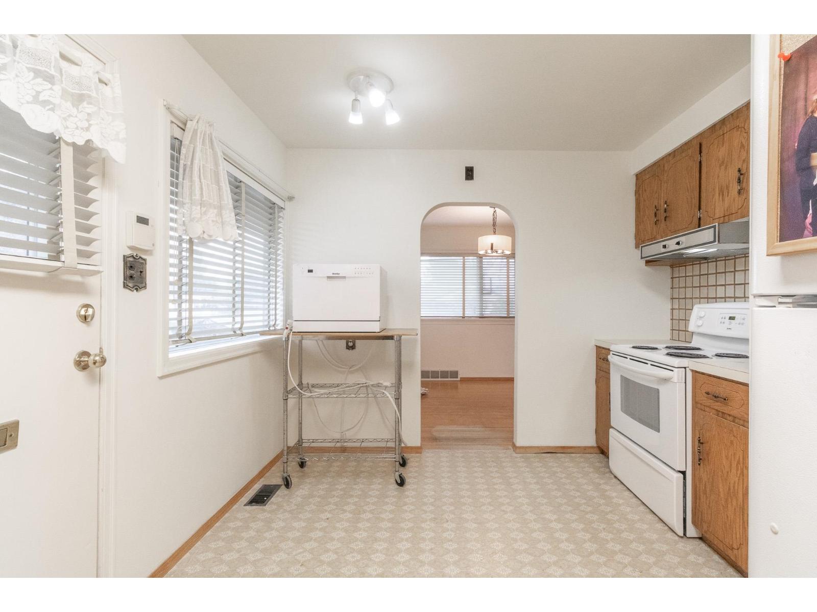 33569 5th Avenue, Mission, British Columbia  V2V 1W7 - Photo 23 - R3074783