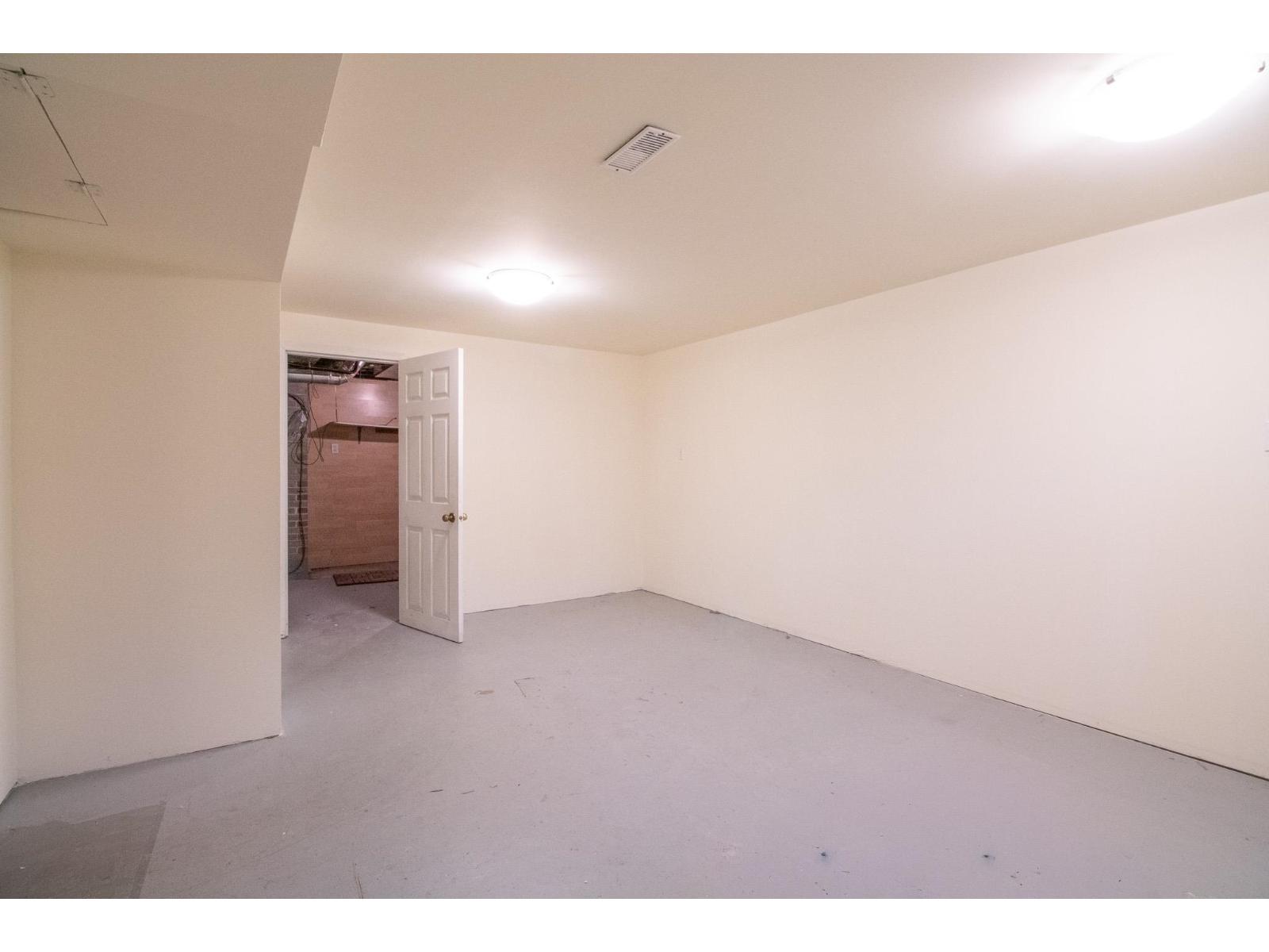 33569 5th Avenue, Mission, British Columbia  V2V 1W7 - Photo 30 - R3074783