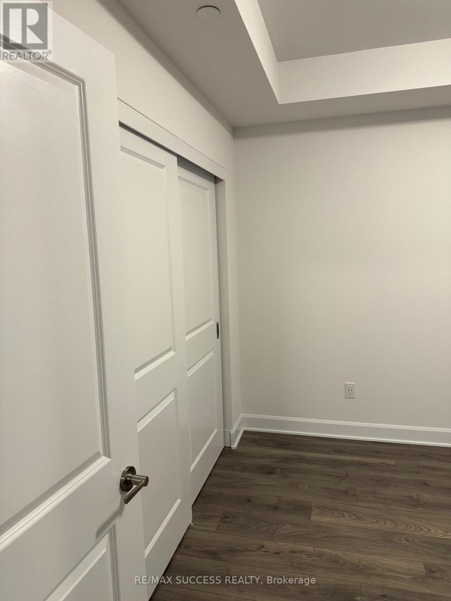 1205 - 3240 William Coltson Ave Avenue, Oakville, Ontario  L6H 8C8 - Photo 16 - W12631544