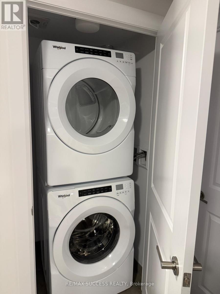 1205 - 3240 William Coltson Ave Avenue, Oakville, Ontario  L6H 8C8 - Photo 14 - W12631544