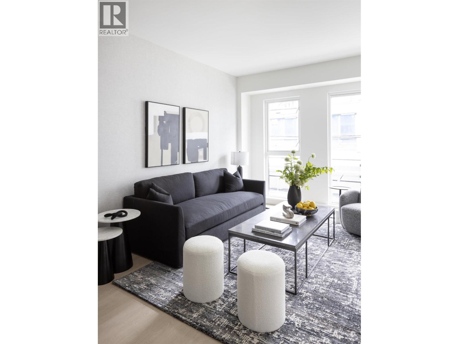 665 422 E 3rd Street, North Vancouver, British Columbia  V7L 1G2 - Photo 3 - R3074775