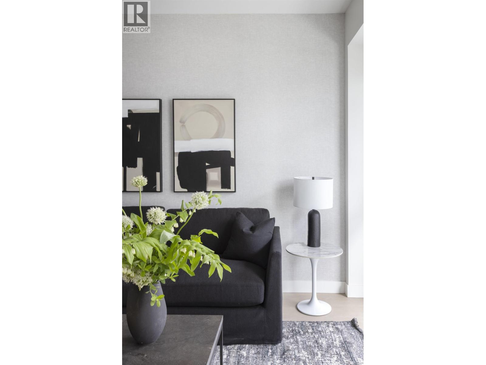 665 422 E 3rd Street, North Vancouver, British Columbia  V7L 1G2 - Photo 5 - R3074775