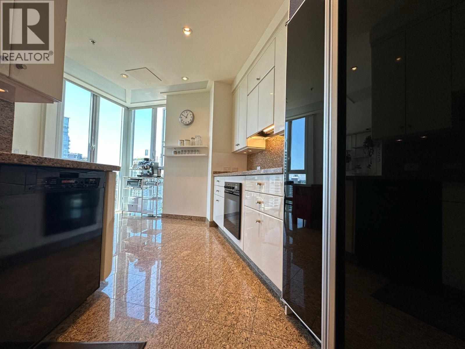 3002 388 Drake Street, Vancouver, British Columbia  V6B 6A8 - Photo 15 - R3074774