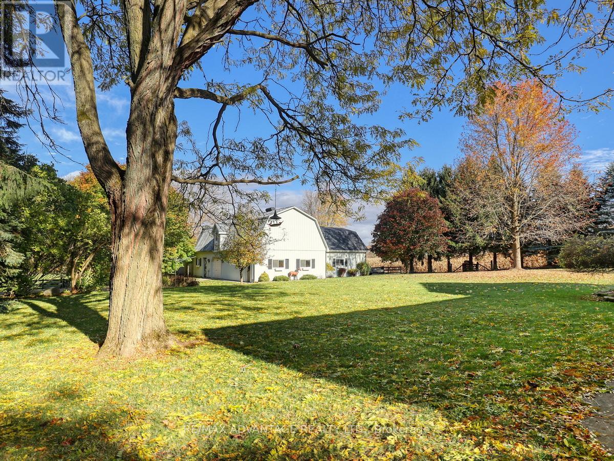 17248 Wyton Drive, Thames Centre, Ontario  N0M 2P0 - Photo 6 - X12552260