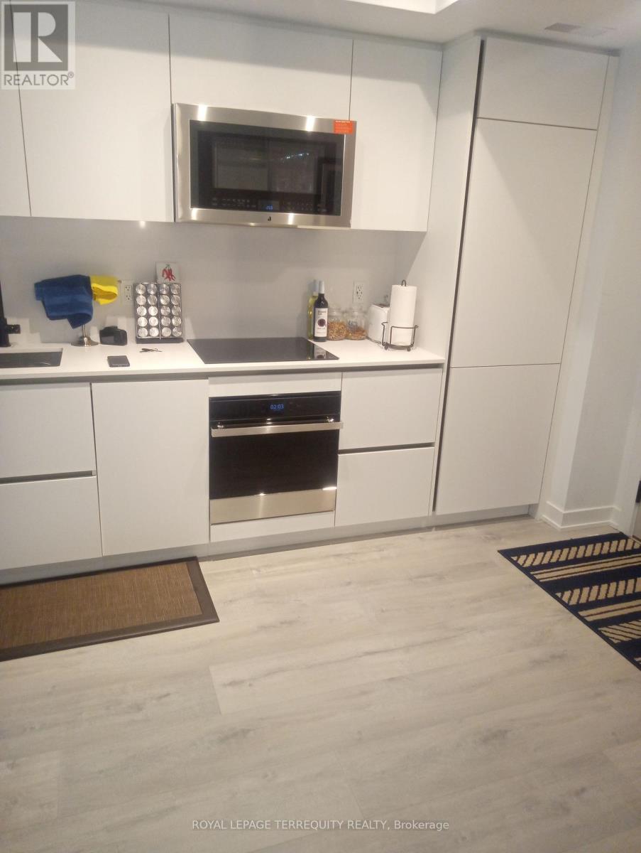 805 - 327 King Street W, Toronto, Ontario  M5V 0W7 - Photo 15 - C12647180