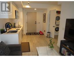 805 - 327 KING STREET W, Toronto, Ontario