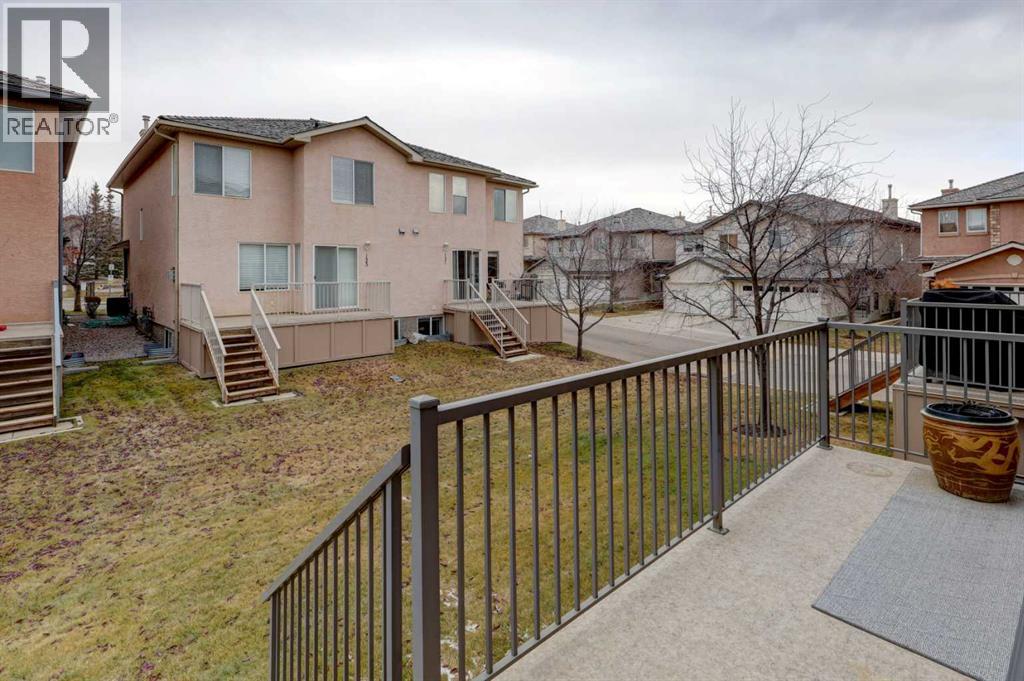 90 Royal Crest Point Nw, Calgary, Alberta  T3G 5W5 - Photo 28 - A2269357