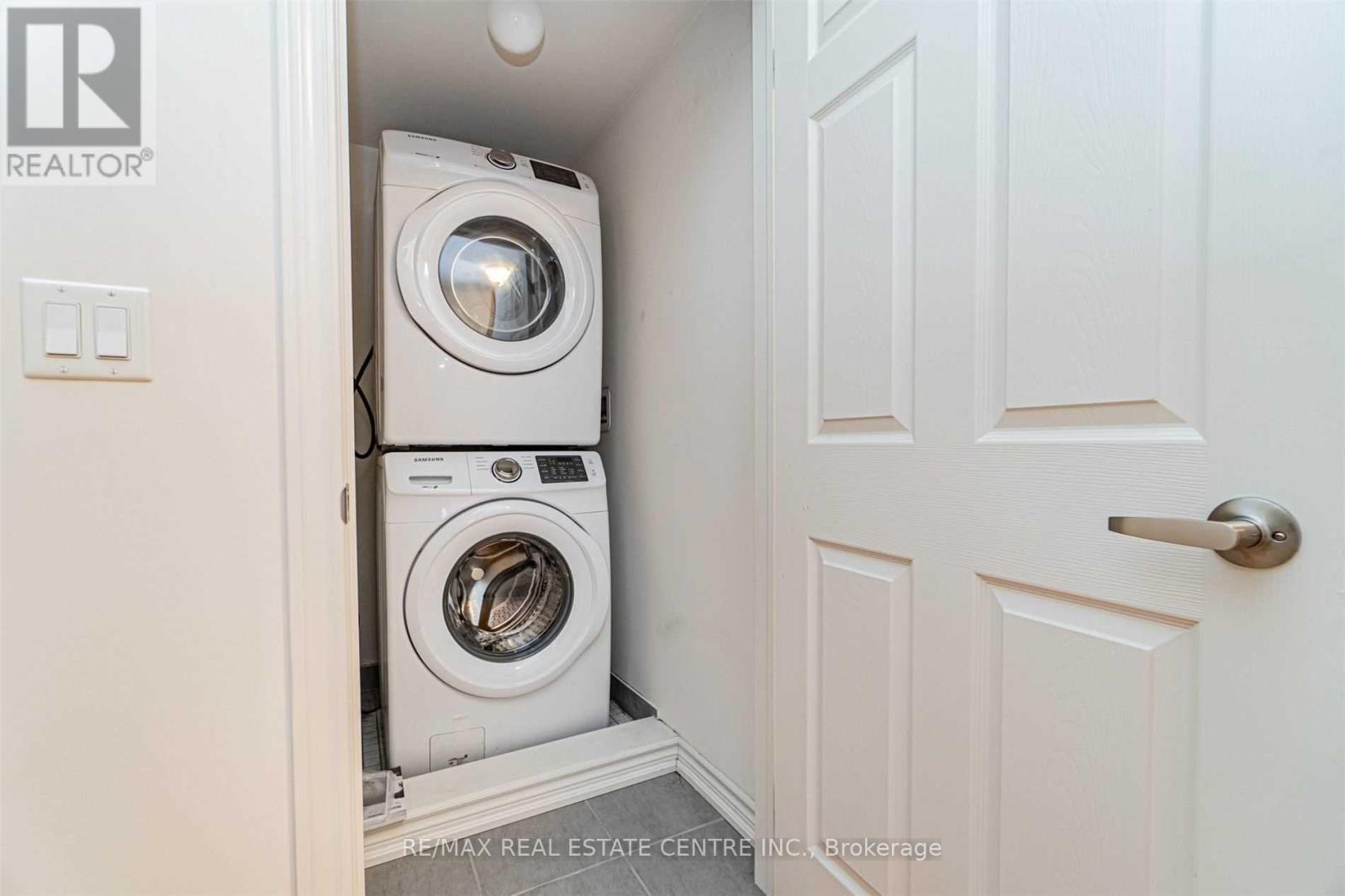 30 Sky Harbour Drive, Brampton, Ontario  L6Y 0V6 - Photo 13 - W12647188