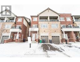 30 SKY HARBOUR DRIVE, Brampton, Ontario