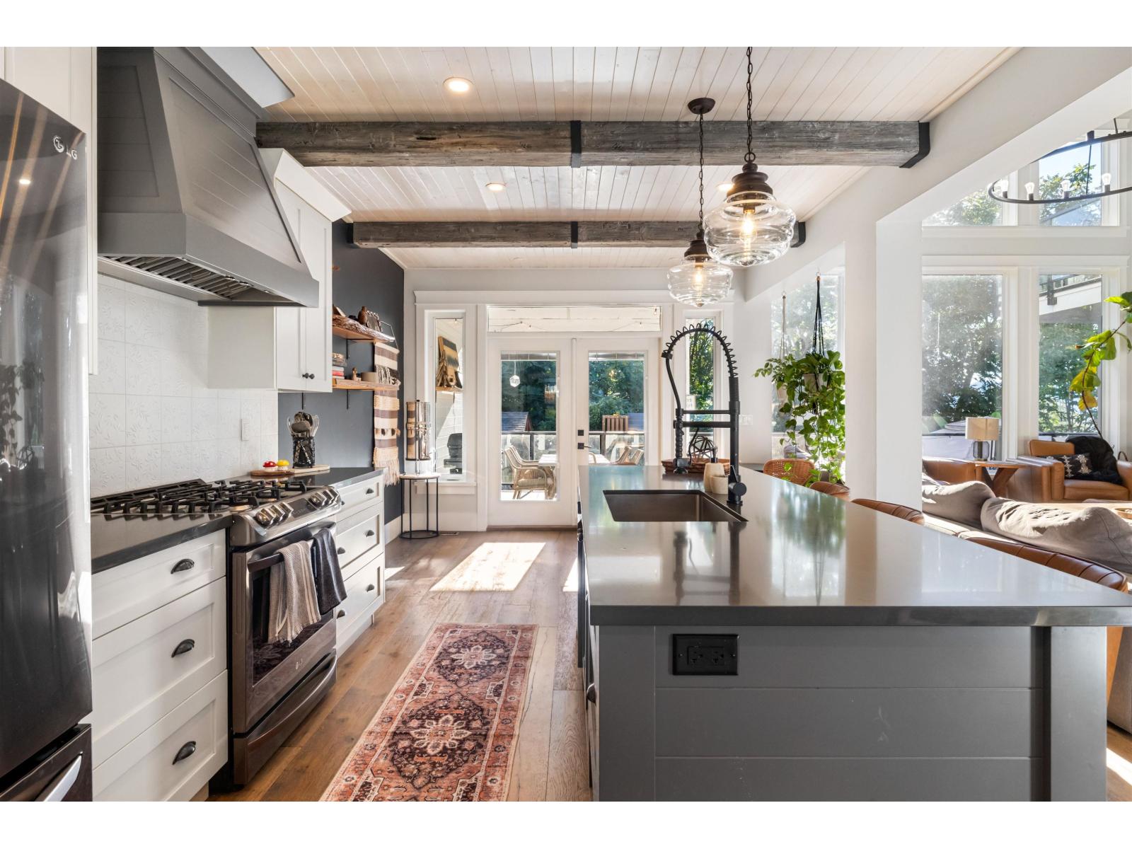 35294 Ewert Avenue, Mission, British Columbia  V2V 0G2 - Photo 11 - R3074782