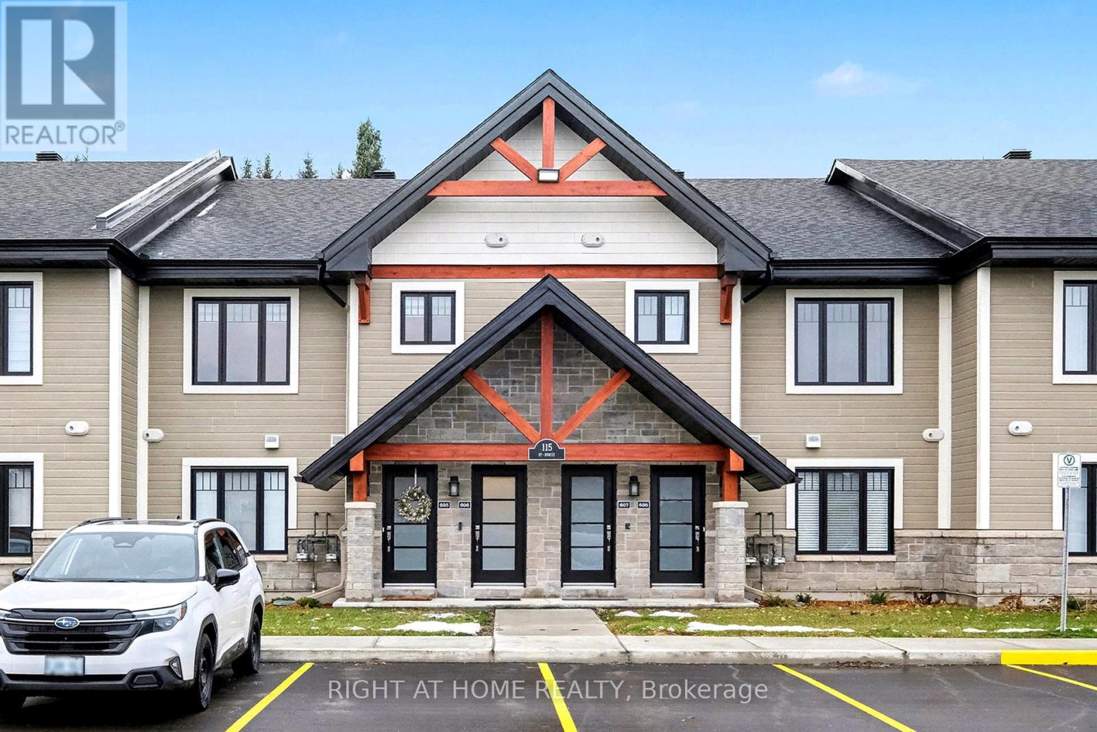 606 - 115 ST.MORITZ TRAIL, Russell, Ontario