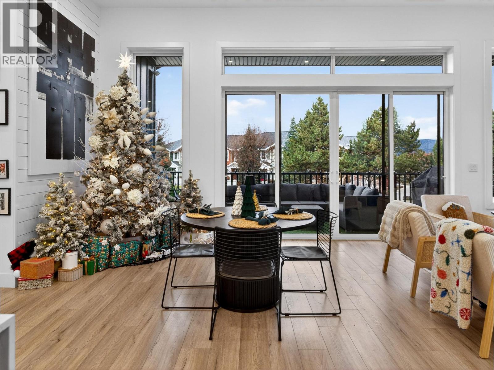 5300 Hedeman Court, Kelowna, British Columbia  V1W 5A3 - Photo 10 - 10371346