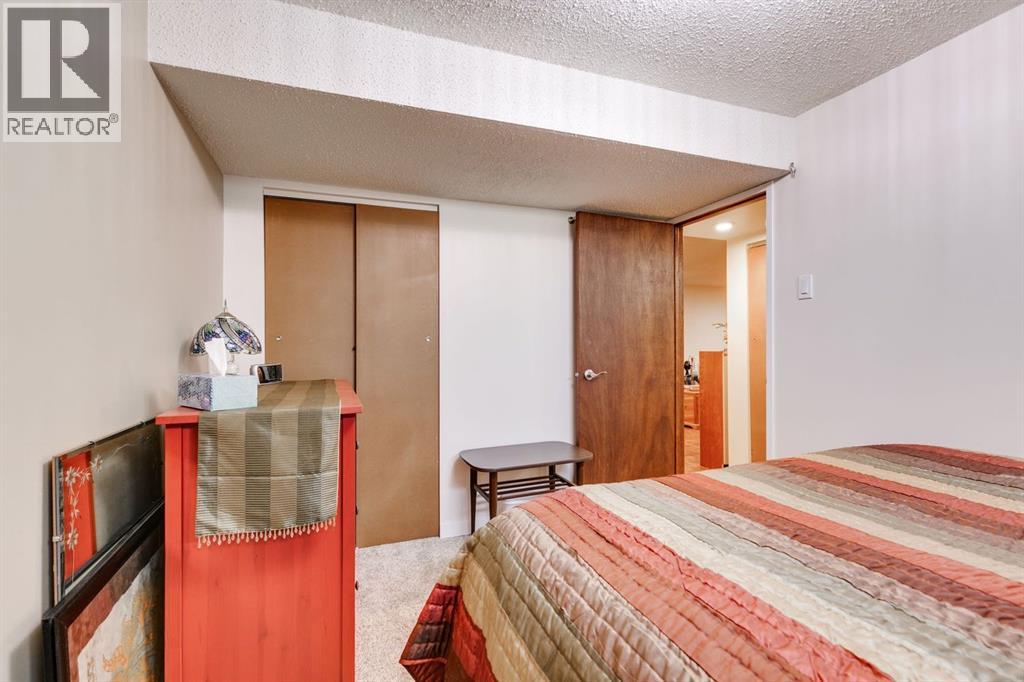 360 Malvern Close Ne, Calgary, Alberta  T2A 4W7 - Photo 29 - A2259878